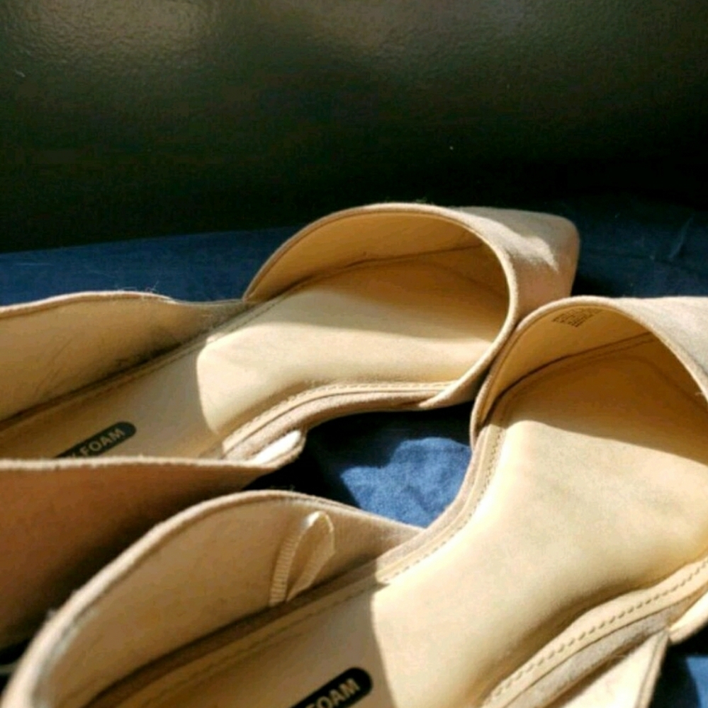 Pinkish flats